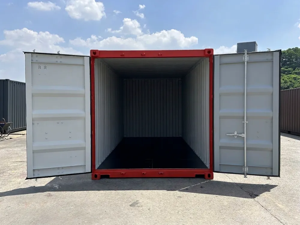20 fots container one-way – sett forfra med åpne dører